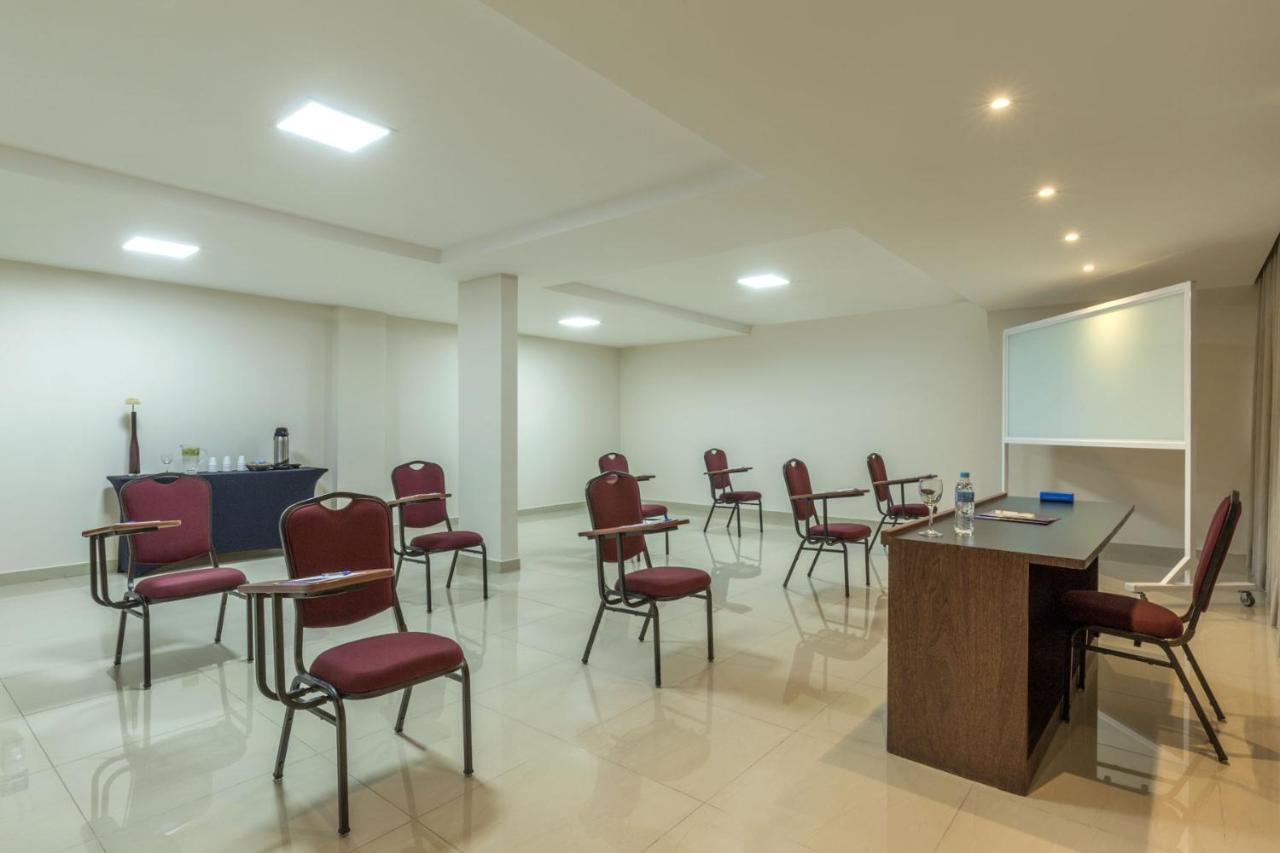 Sia Park Executive Hotel Candangolandia Εξωτερικό φωτογραφία